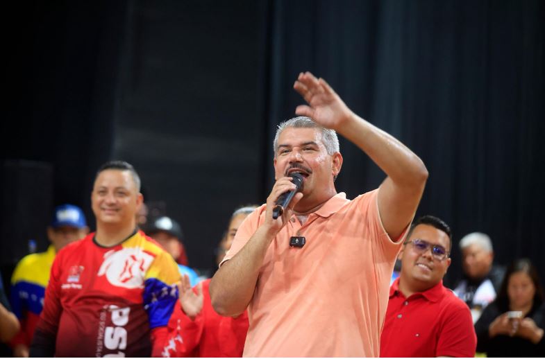 La fuerza de la juventud del Zulia decreta que Luis Caldera será el gobernador a partir del 25M