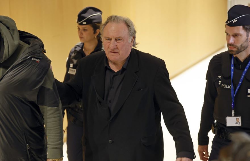 Actor francés Gérard Depardieu fue declarado culpable de agresión sexual: Recibió una sentencia de 18 meses