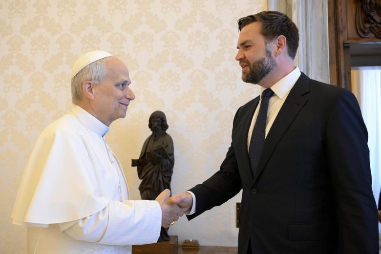 El Papa León XIV y JD Vance hablaron de negociaciones de paz en zonas de conflicto