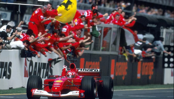 Un Ferrari de Schumacher es subastado en cifra récord