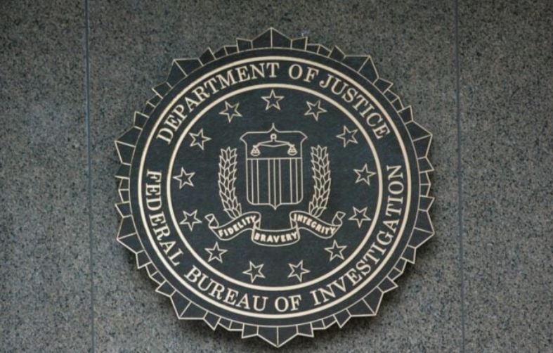 Dos venezolanos con TPS son acusados de defraudar el programa de ayuda por Covid-19
