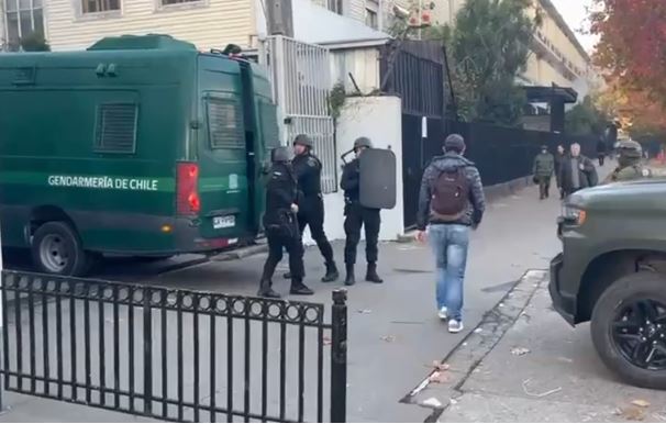 Solicitan juicio virtual para venezolanos imputados por trata de personas en Chile