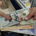 Un 60 % cayó pago en dólares en comercios minoristas del país entre enero y abril: Estima Fedecomercio