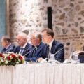 Las primeras imágenes de la reunión entre Rusia y Ucrania en Estambul