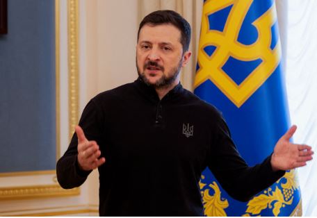 Zelensky amenaza a los jefes de Estado por su participación en el desfile de Moscú