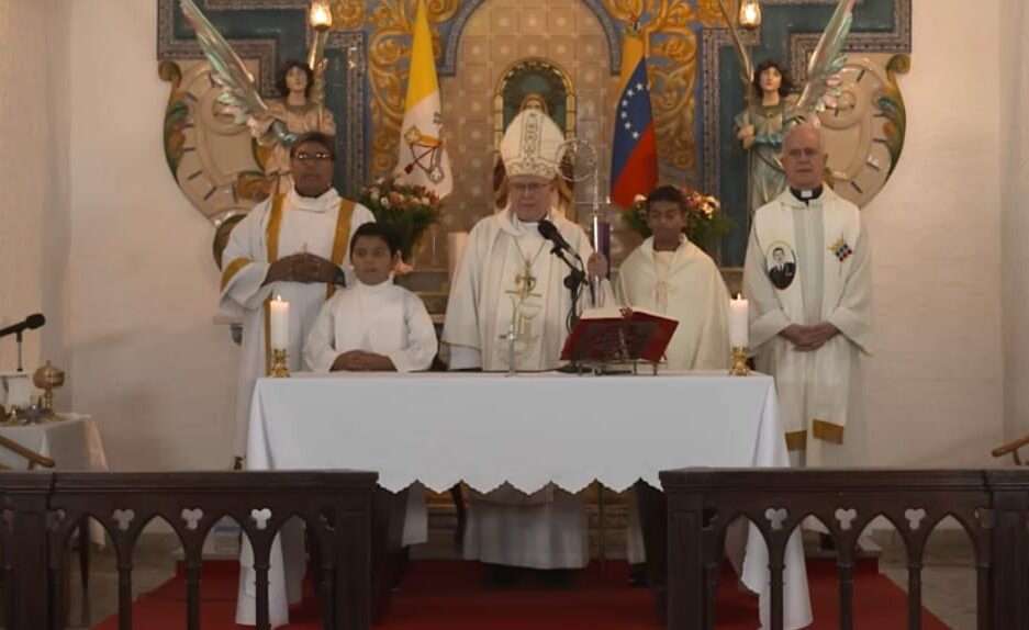 Monseñor Raúl Biord presidió la misa de Corpus Christi este domingo 22-Jun