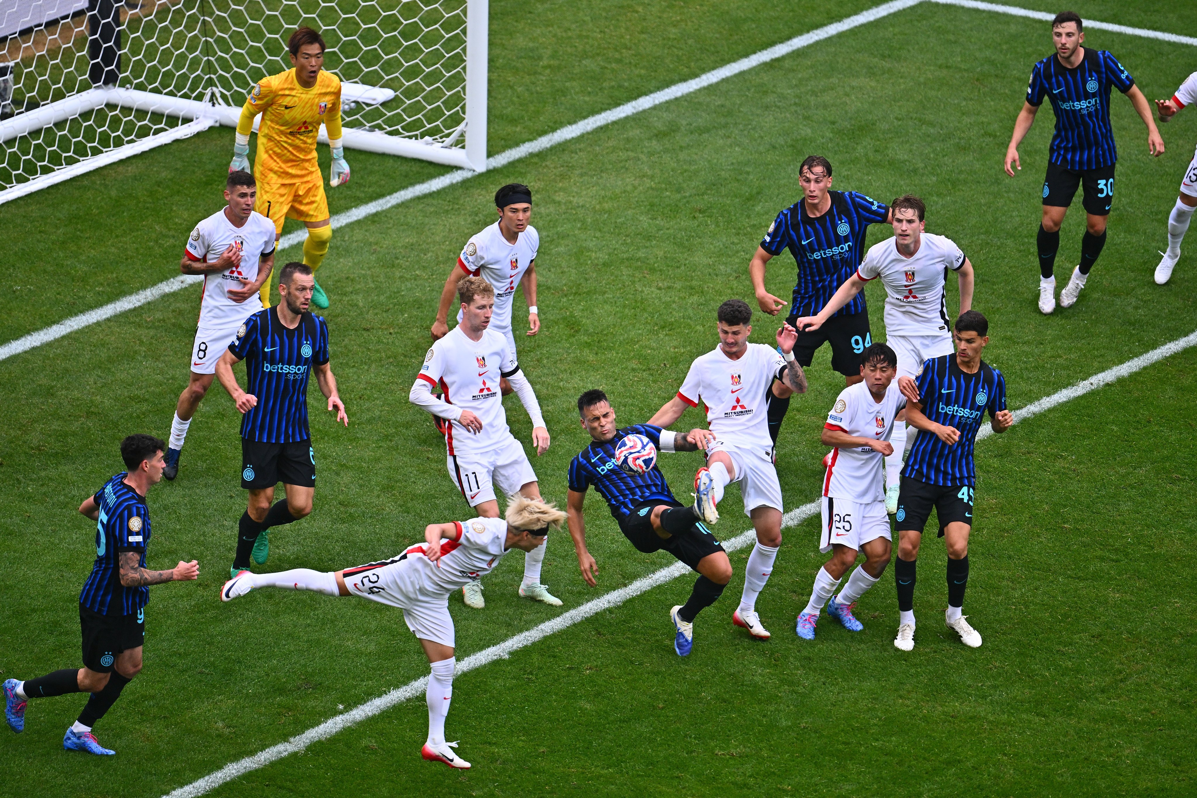 Inter superó a Urawa Reds sobre el final en el Mundial de Clubes