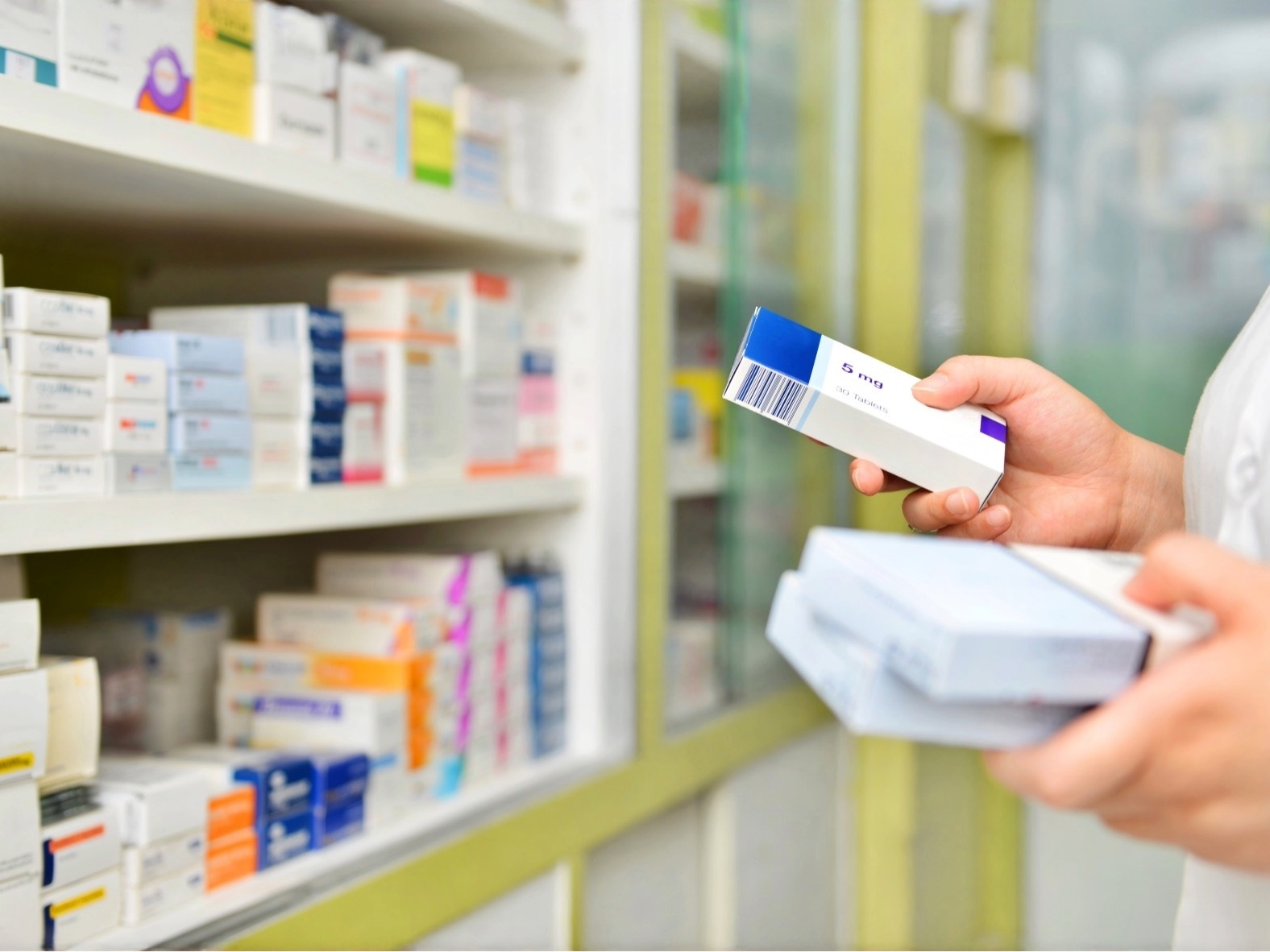 Industria farmacéutica aconseja reducir encaje legal e IVA para dinamizar acceso al crédito