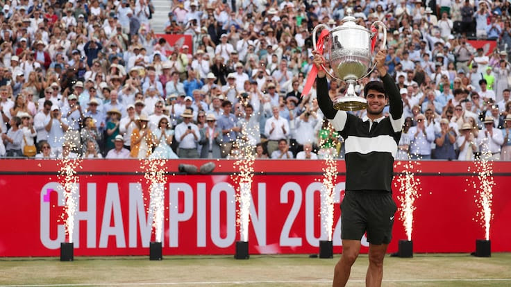 Carlos Alcaraz se proclamó campeón de Queen’s por segunda vez