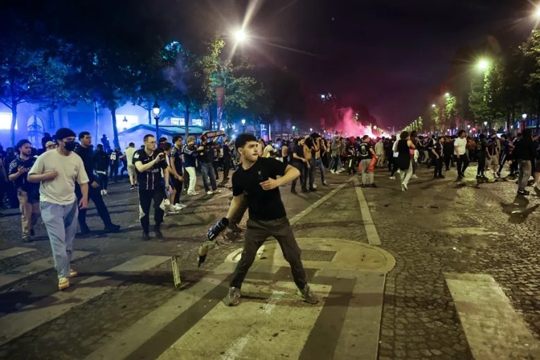 Penas de prisión firme para ocho autores de altercados tras el triunfo del PSG