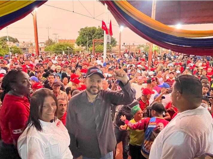 El candidato a la Alcaldía por GPPSB Héctor Soto juramentó su Comando de Campaña en San Francisco