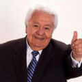 Fallece el periodista Miguel Humberto Aguirre, la voz amable de la época más dura en Perú