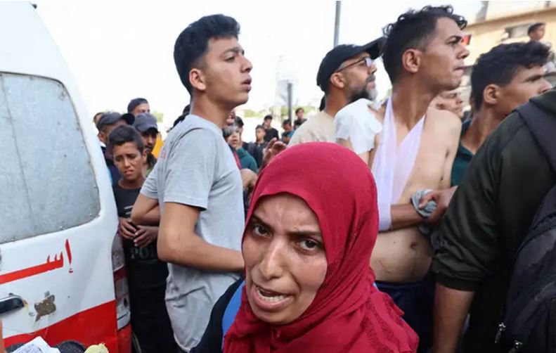 Reportan 31 muertos por disparos en centro de ayuda en Gaza