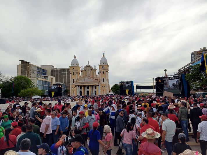 En pocas horas se realizará la juramentación del gobernador Luis Caldera con la presencia del presidente Nicolás Maduro desde la Plazoleta de la Basílica