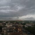 Con un día lluvioso y una temperatura de 24°C  Venezuela recibe este #1Jun