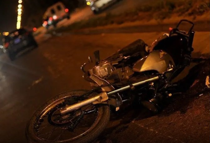 Motorizado chocó contra la parte trasera de un vehículo en Machiques