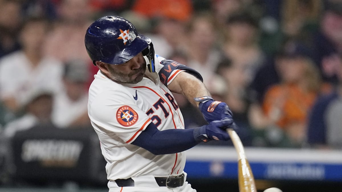 Altuve alcanzó los 2.300 hits en Grandes Ligas