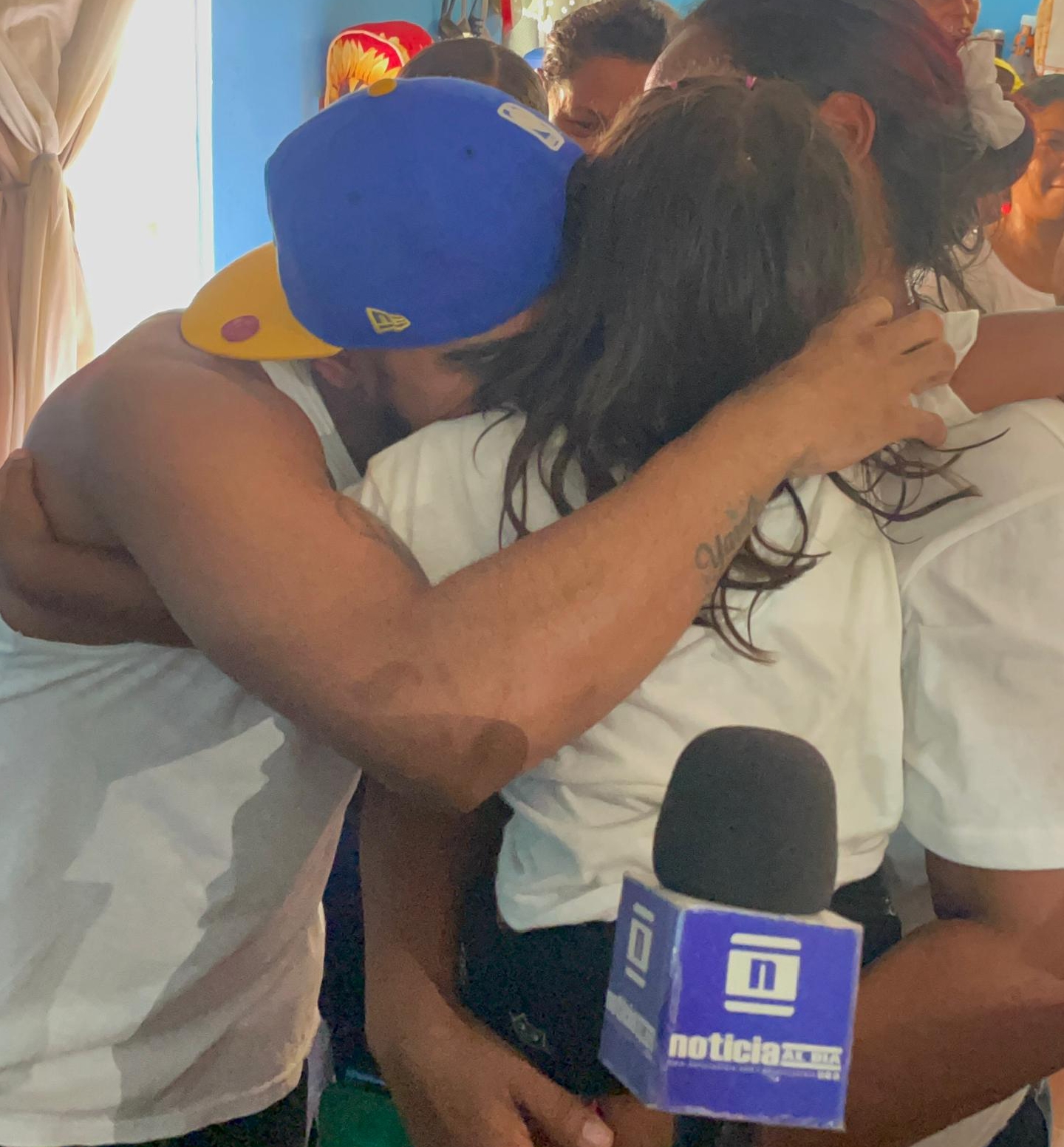 ¡Al fin en casa! Los cuatro zulianos se reencuentran con sus familiares
