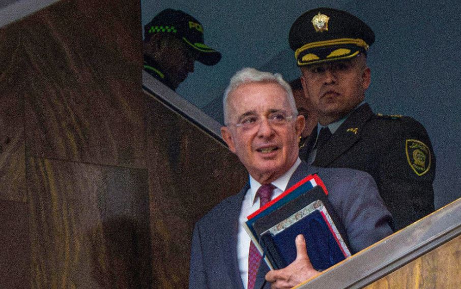 El dictamen del histórico caso judicial del expresidente colombiano Álvaro Uribe podría producirse a finales de este mes