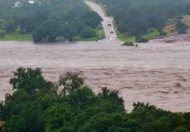Así fue la crecida del río Llano en Texas, en menos de 30 minutos