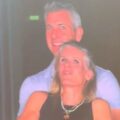 Coldplay reveló accidentalmente a una pareja de infieles en pleno show