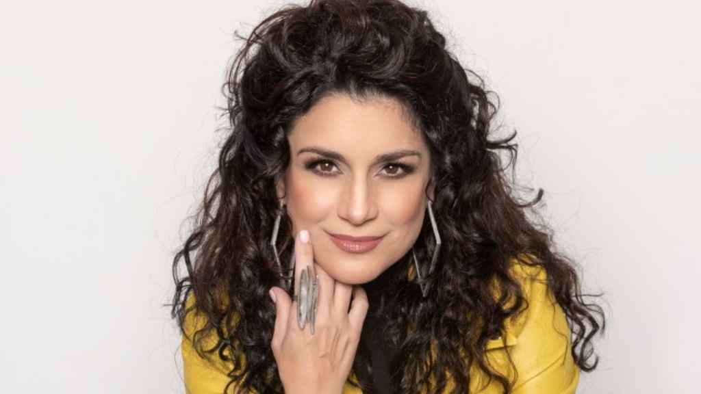 Karina regaló un canto de fe en hospital caraqueño