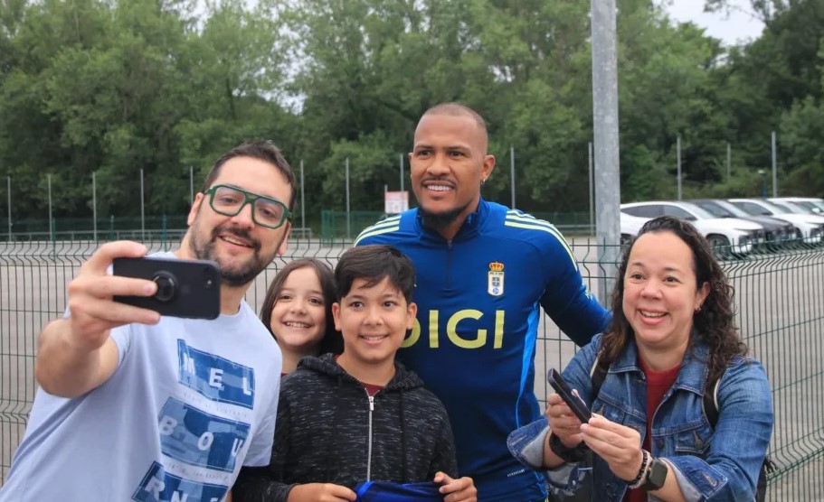 Salomón Rondón ya entrenó con el Real Oviedo