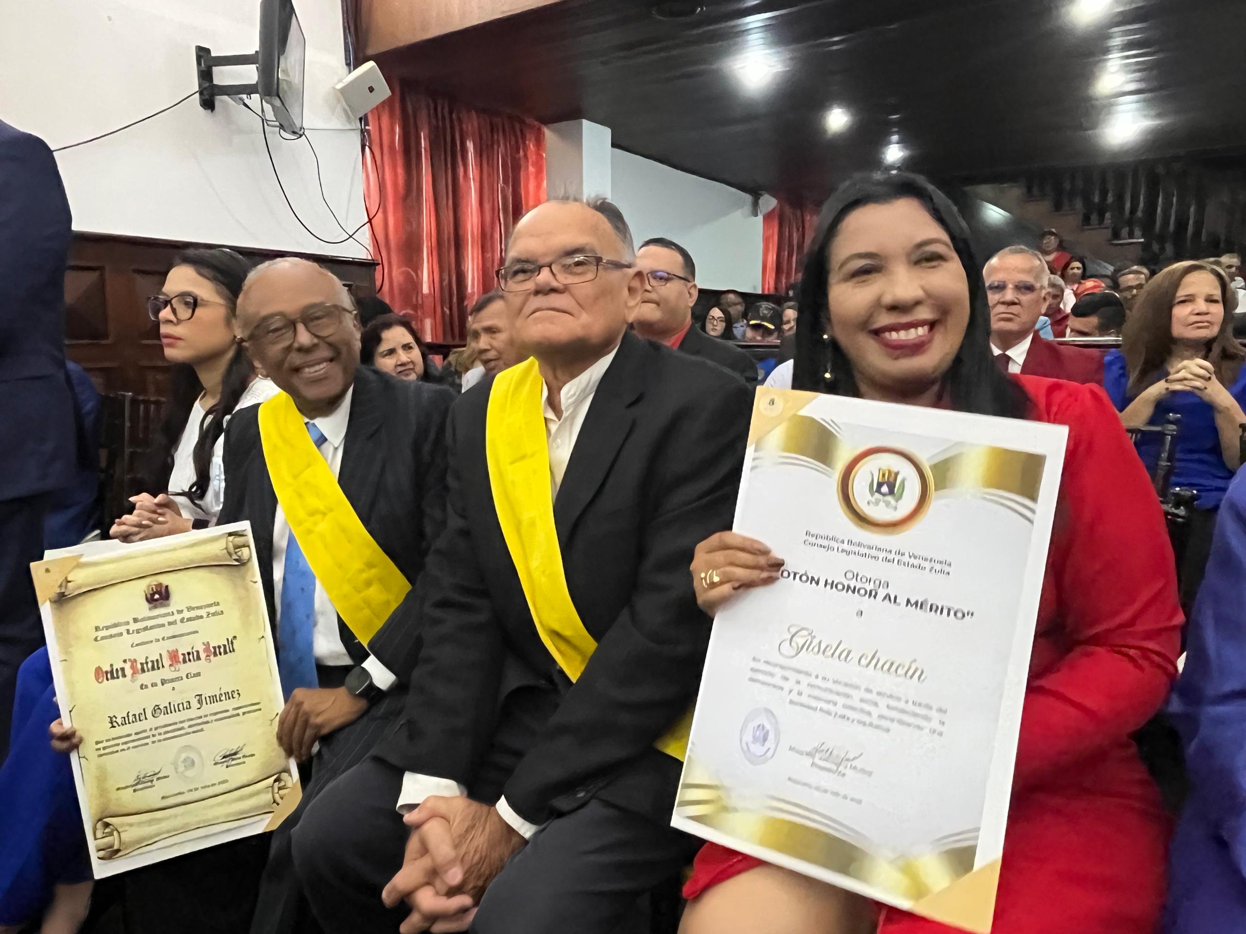 CLEZ: Parlamento Regional reconoció labor de periodistas zulianos