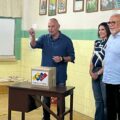 Candidato Gian Carlo Di Martino ejerce su derecho al voto