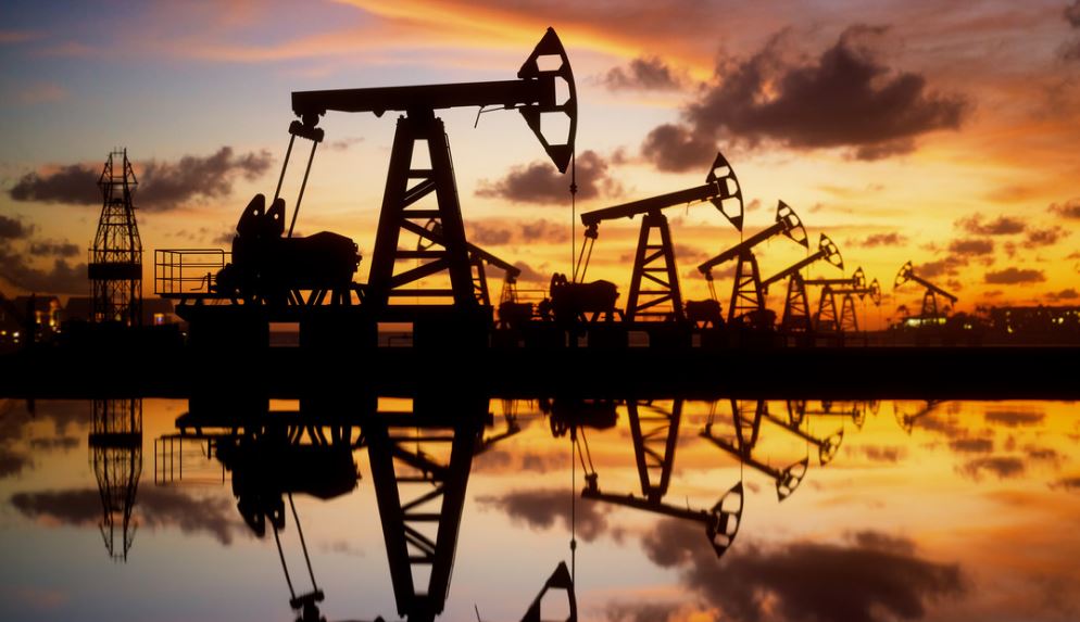 El precio del petróleo se dispara ante la expectativa por la 