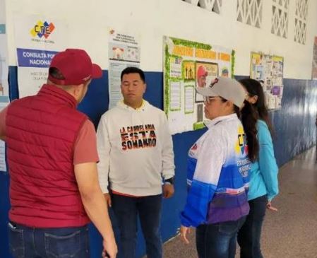Cerrados Centros Electorales y se espera pronunciamiento del CNE