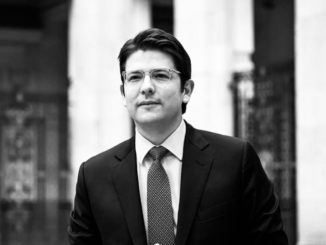 Murió el senador y precandidato presidencial colombiano Miguel Uribe Turbay tras atentado sufrido en junio