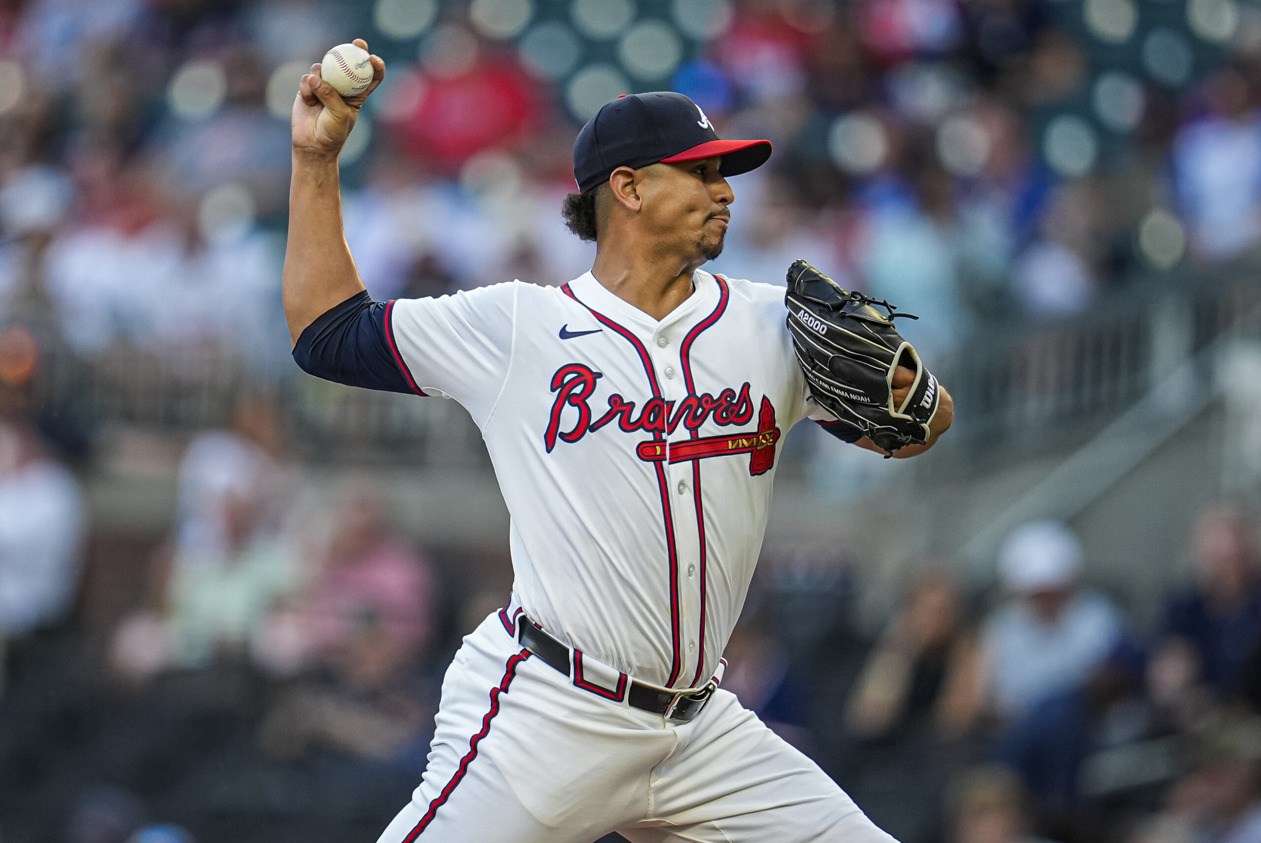 Carlos Carrasco fue adquirido nuevamente por Bravos de Atlanta para un contrato de Ligas Menores
