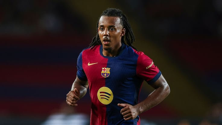 Jules Koundé renueva su contrato con Barcelona hasta el 2030