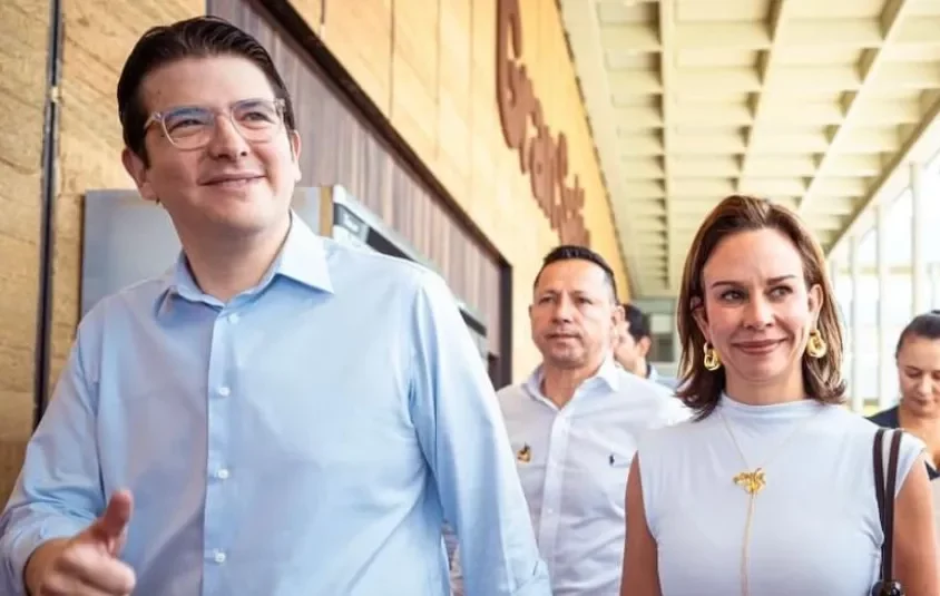 Miguel Uribe Turbay será sometido a una nueva cirugía este domingo 3-Ago: Informó su esposa y pide oración por su salud