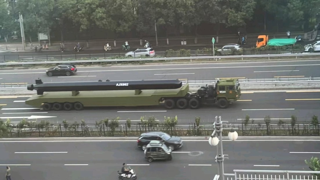 El dron submarino extra grande que inventó China