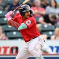 Jhostynxon García es subido al equipo grande de Medias Rojas de Boston