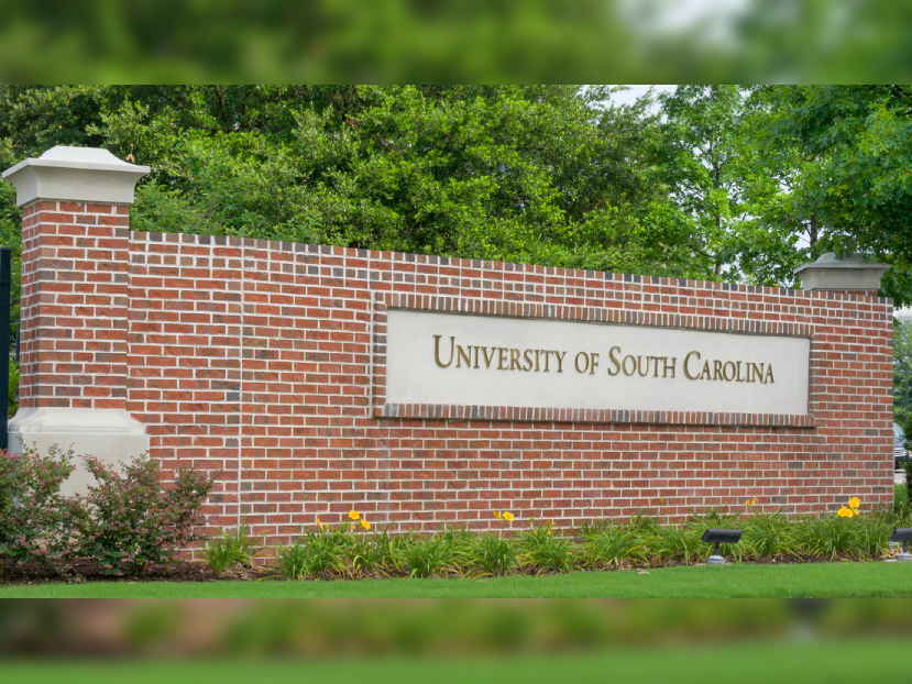 Alerta en Universidad de Carolina del Sur por presencia de hombre armado