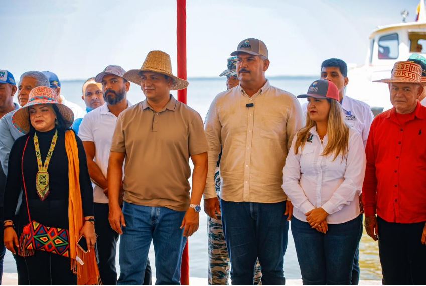 Ministro Araguayán y gobernador Caldera inauguraron Terminal Lacustre Nigale que interconecta a Mara y Padilla