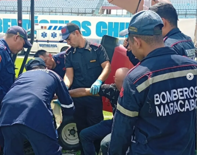 Herido trabajador al quedarle su mano atrapada en una podadora en un estadio de Maracaibo