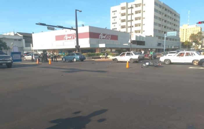 Motorizado herido en Bella Vista con 5 e’ Julio