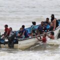 Autoridades de Trinidad y Tobago detuvieron a 20 migrantes venezolanos a bordo de una embarcación, entre ellos ocho menores