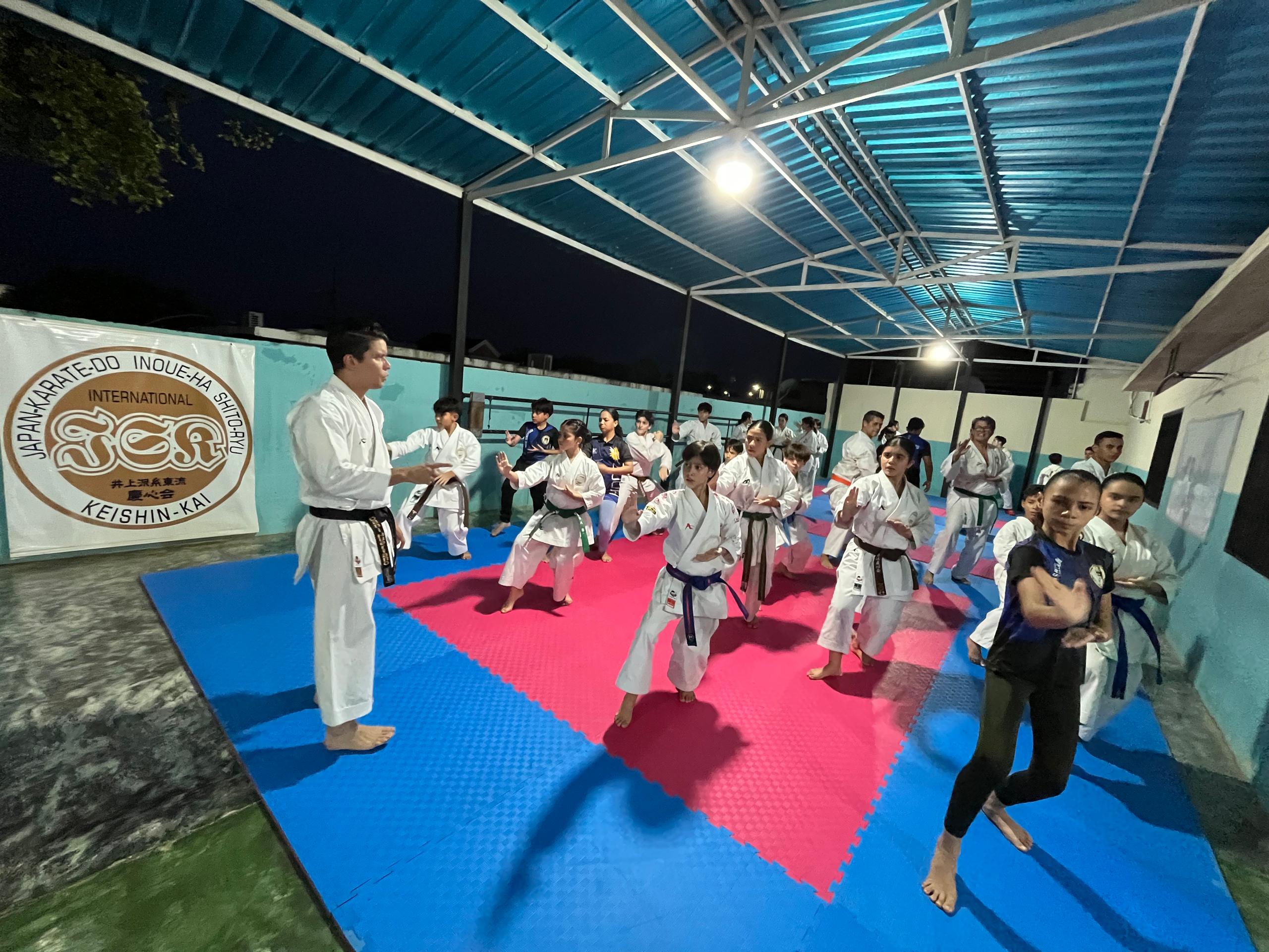 Dojo Tenshikan: ocho años de excelencia y disciplina en el karate zuliano