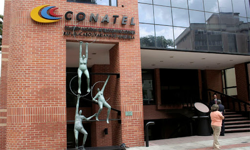 Conatel advierte sanciones por el uso de apps no certificadas