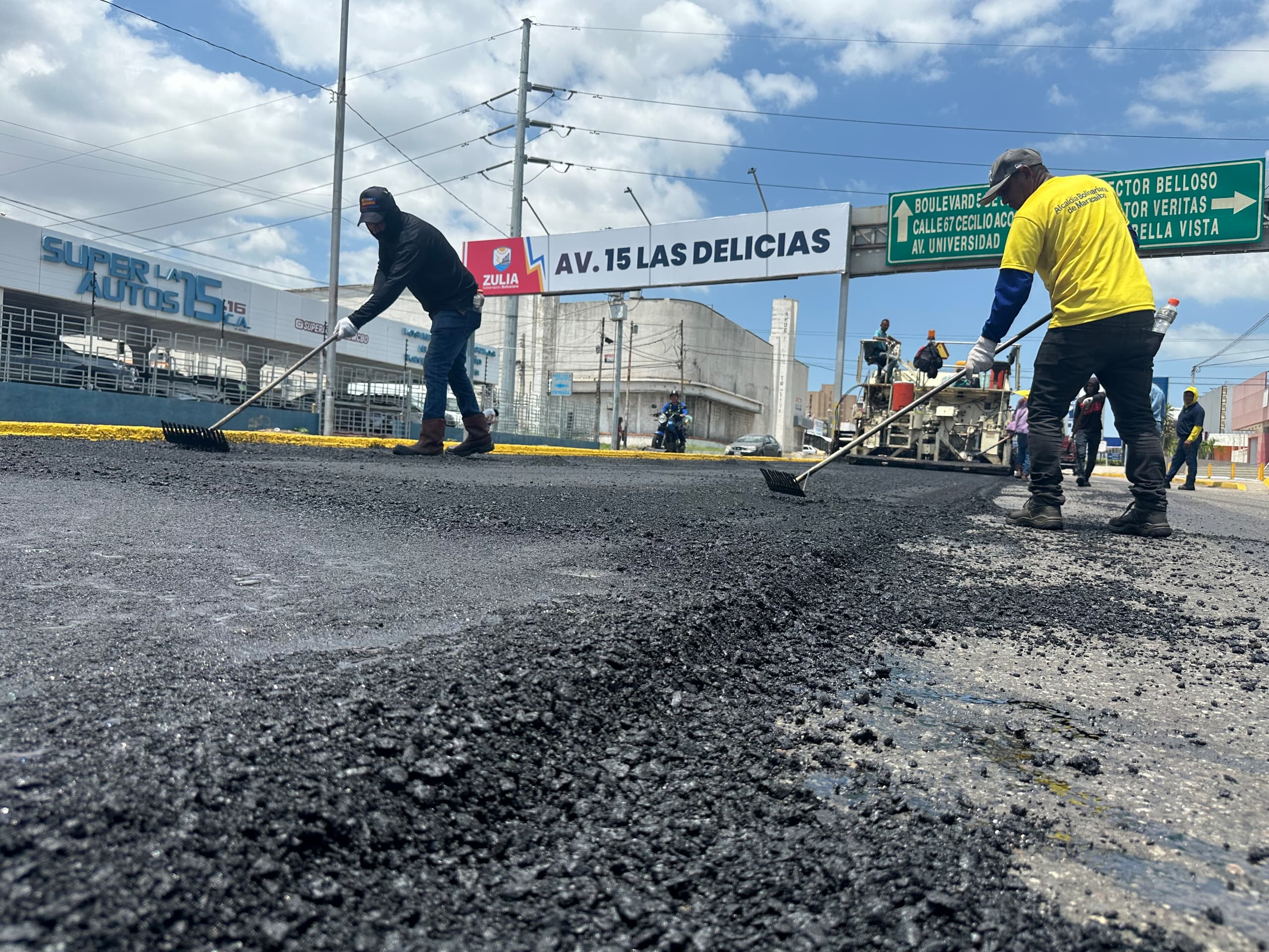 Con 250 toneladas de asfalto Alcaldía de Maracaibo inicia rehabilitación de “Las Delicias