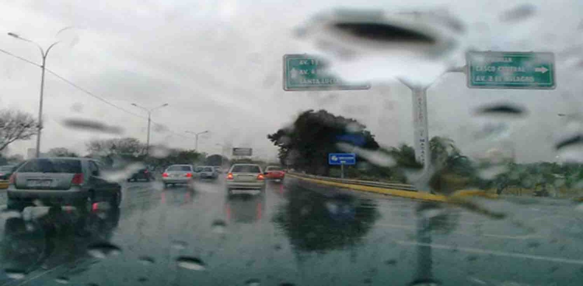 Zulia bajo alerta por lluvias y descargas eléctricas este domingo