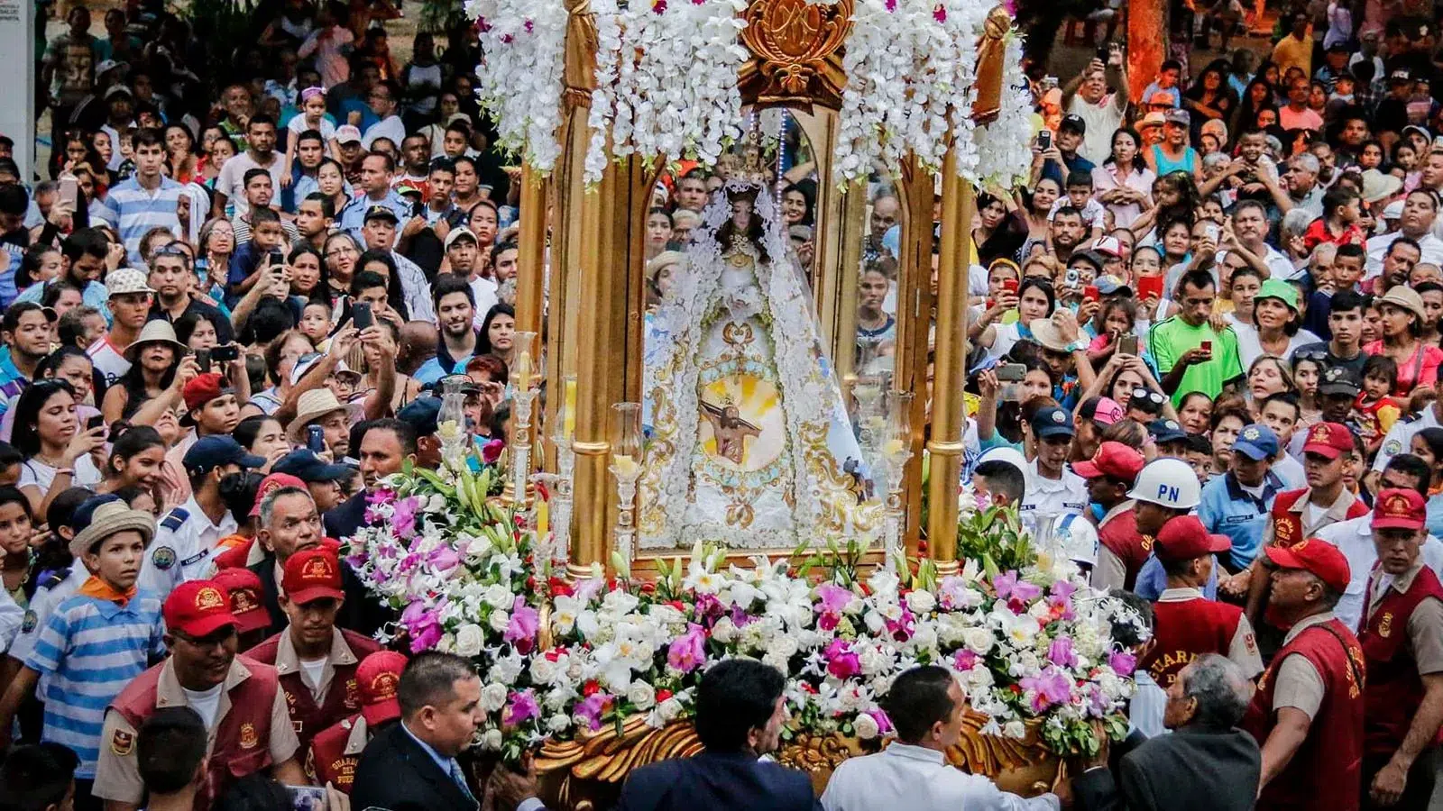Hoy se celebran 114 años de coronación canónica de la Virgen del Valle