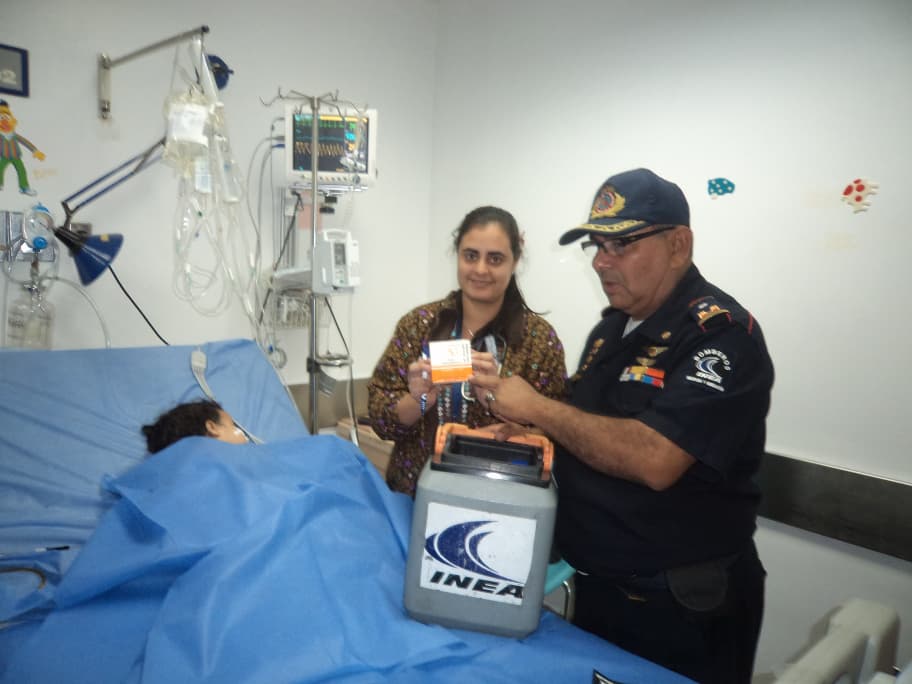 Oficial de bomberos que salvó muchas vidas solicita respaldo oficial para volver a caminar