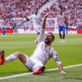 Carvajal estará un mes de baja con el Real Madrid