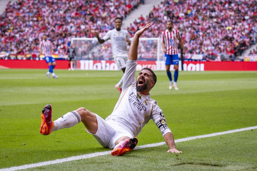 Carvajal estará un mes de baja con el Real Madrid